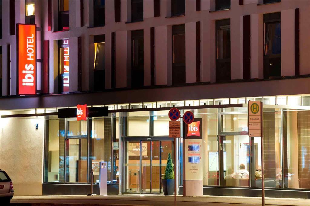 Ibis Hotel Muenchen City West Exterior foto