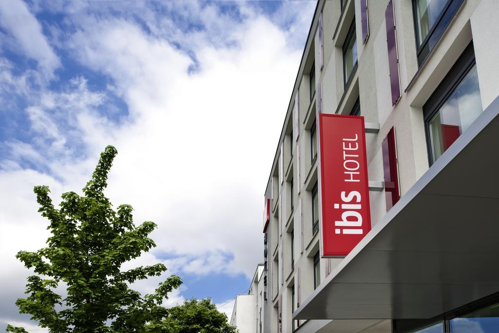 Ibis Hotel Muenchen City West Exterior foto